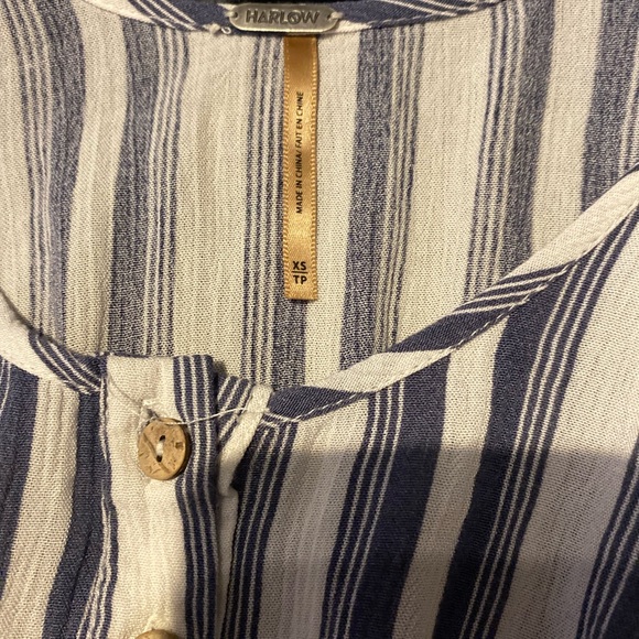 Harlow Vertical Striped Crop tank - Picture 3 of 5